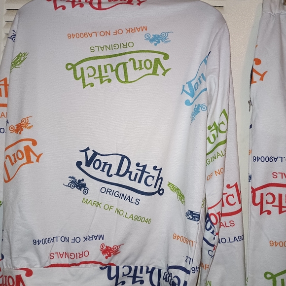 Cute White with Multicolor Words Sweatsuit - Picture 6 of 8